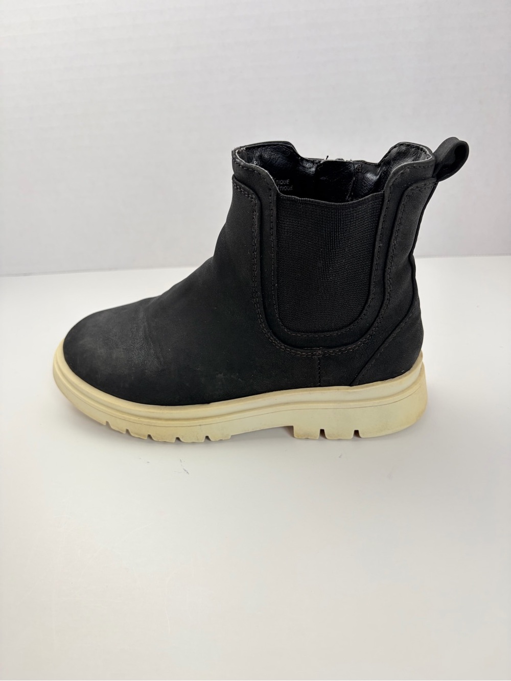 Treasure And Bond Chelsea Boots Lug Sole Combat Shoes Cream Black Kids Size 13